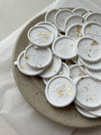 Blooming poppy - Self adhesive wax seals with gold/ silver or copper flakes - 35 pcs
