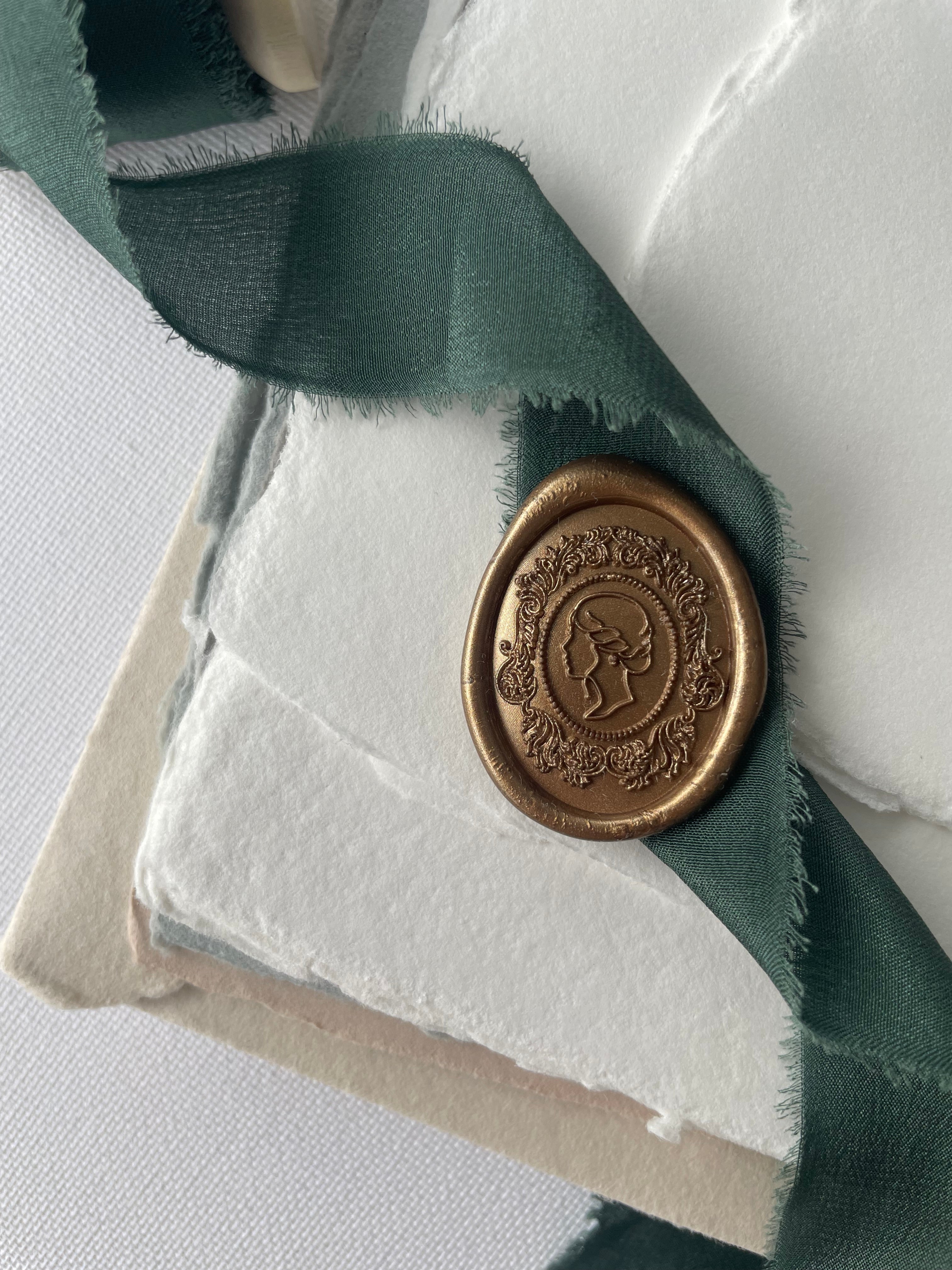 Victorian Cameo - Self adhesive wax seals - 35 pcs