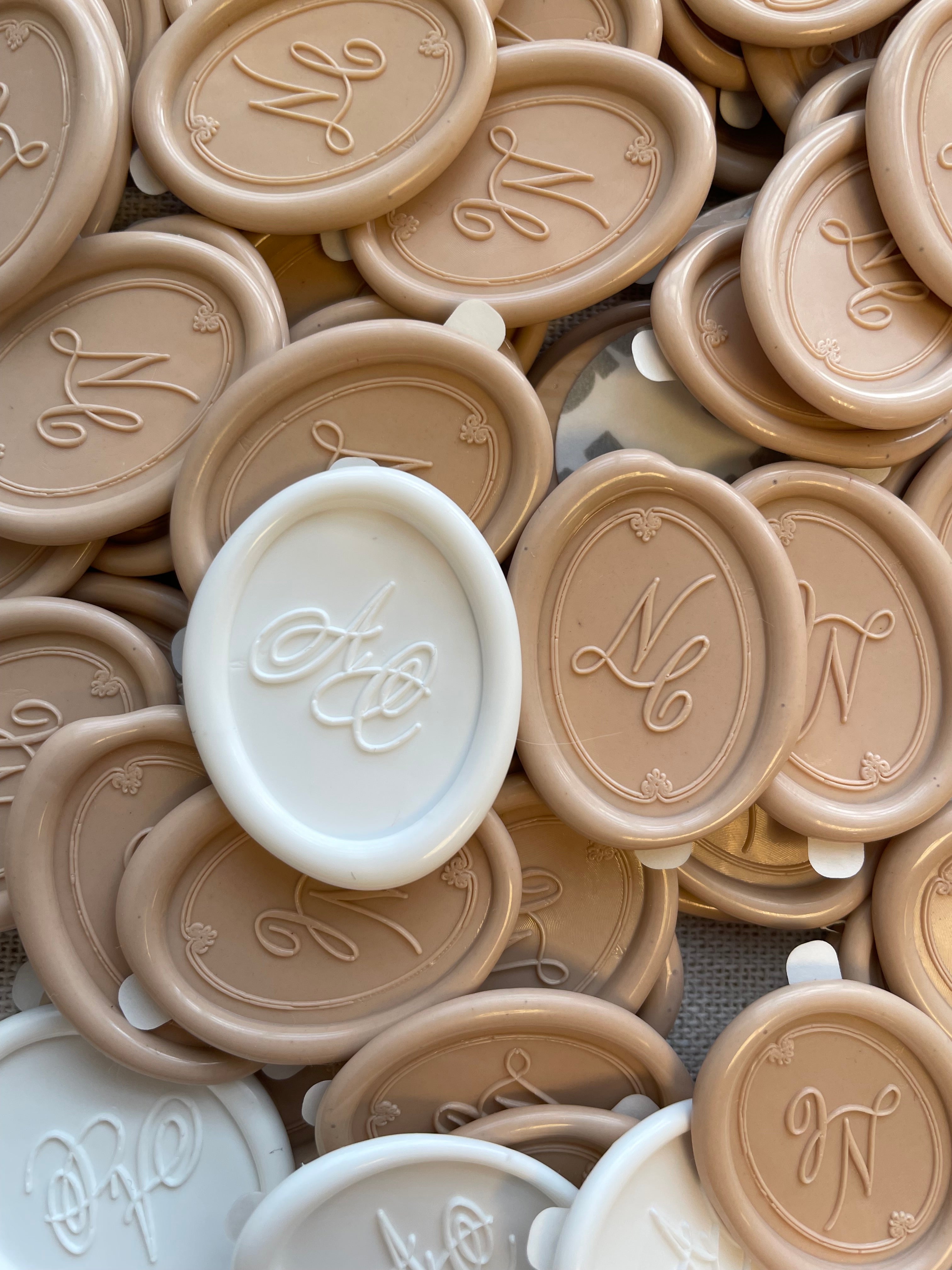 Sceaux de cire personnalisés avec votre motif (25 mm) - 35 pièces