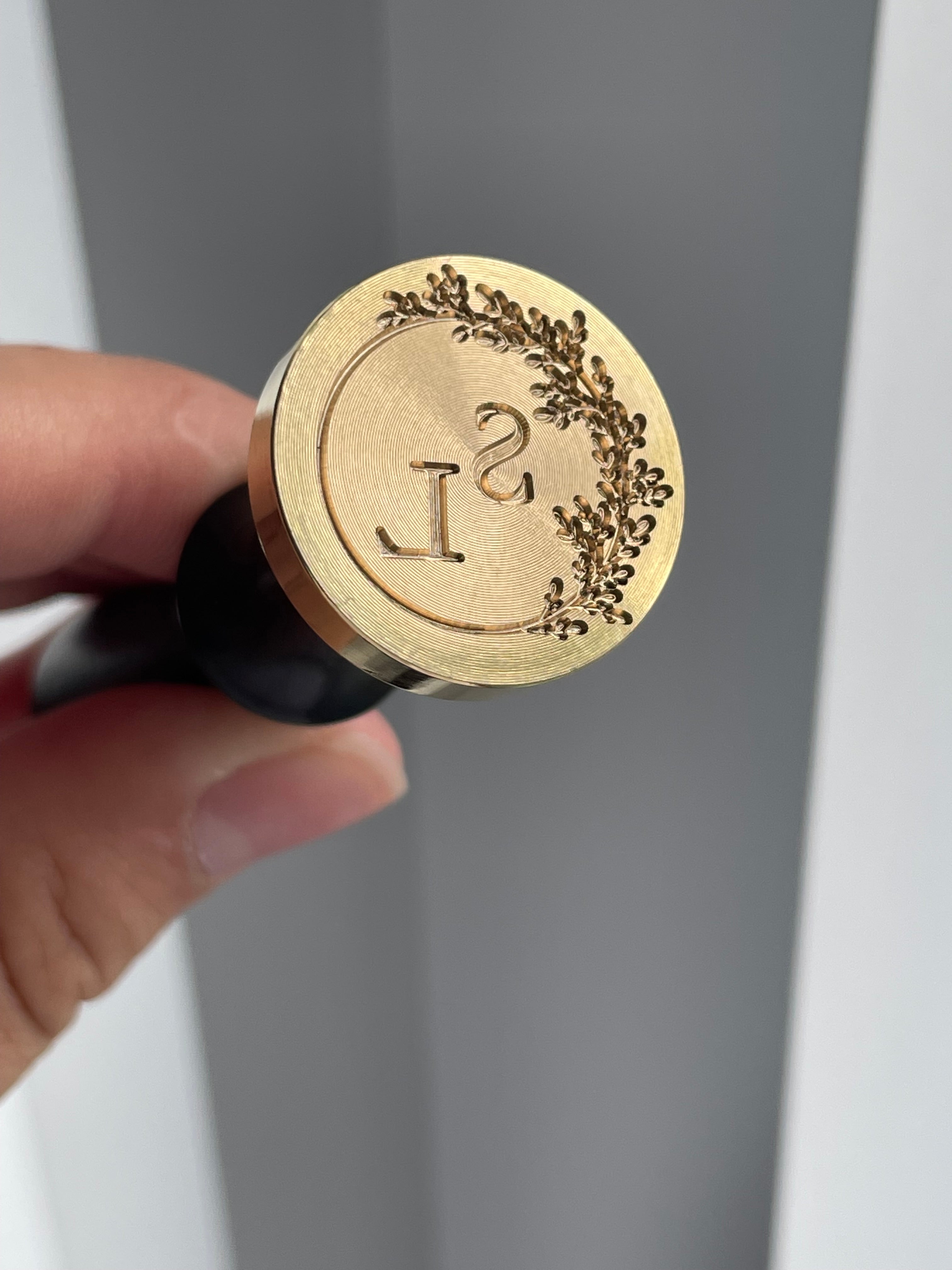 Custom Initial Wax Stamp - Wedding Monogram / wax stamp