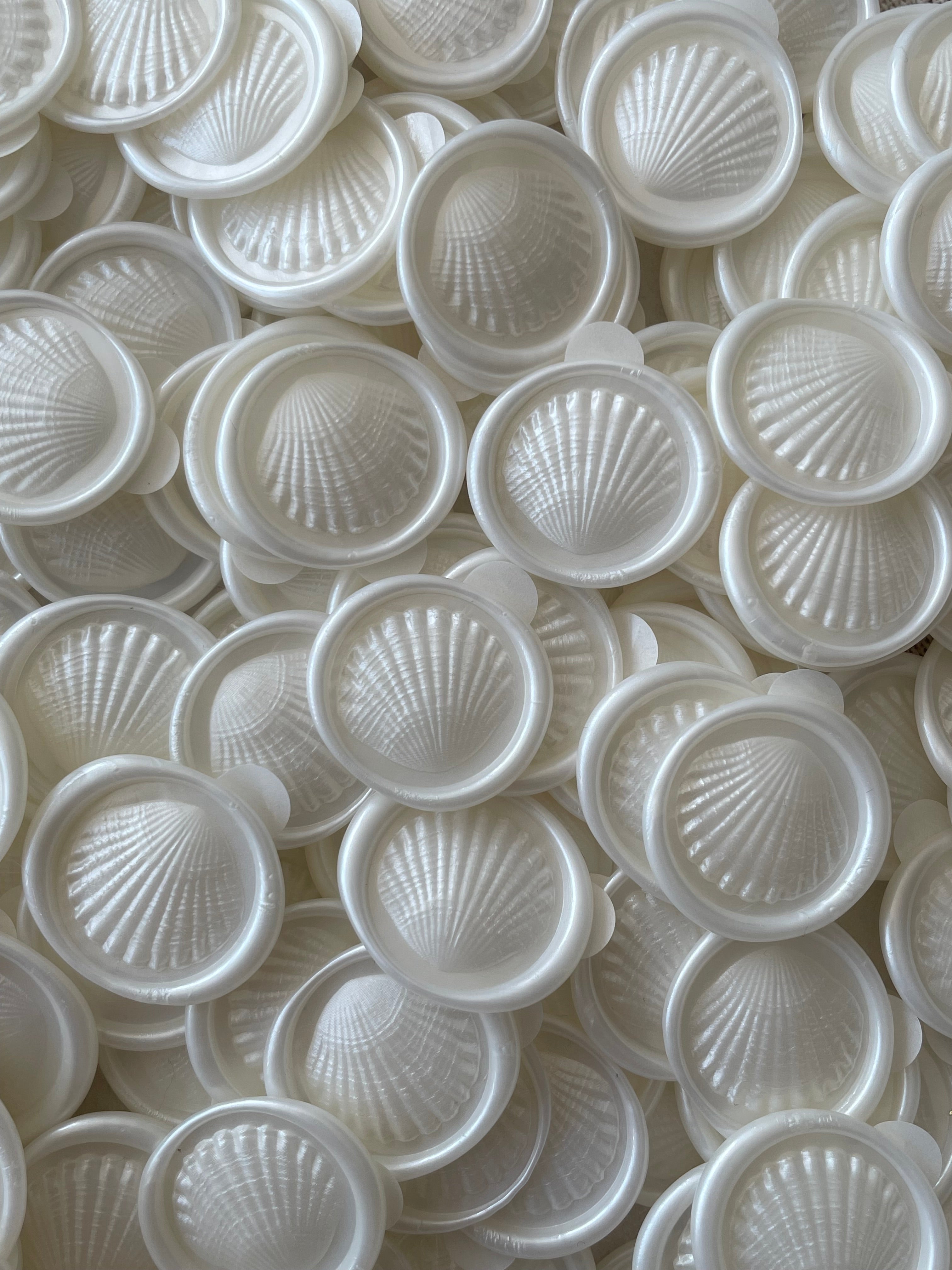 Sea shell - Self adhesive wax seals - 35 pcs