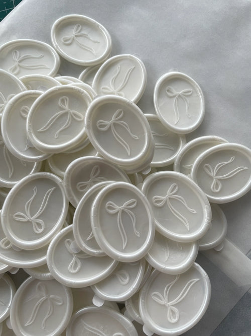 Pearl White wax seals with bow design for wedding invitations
