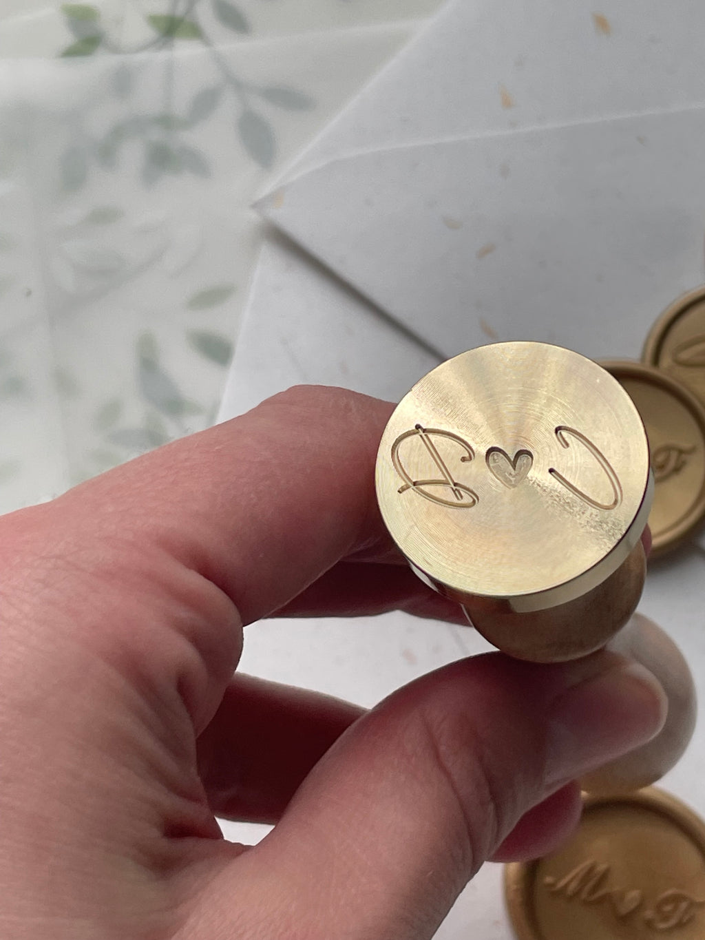 Initiales personnalisées avec petit cœur - Tampon de cire - Monogramme de mariage / Tampon de cire Leola