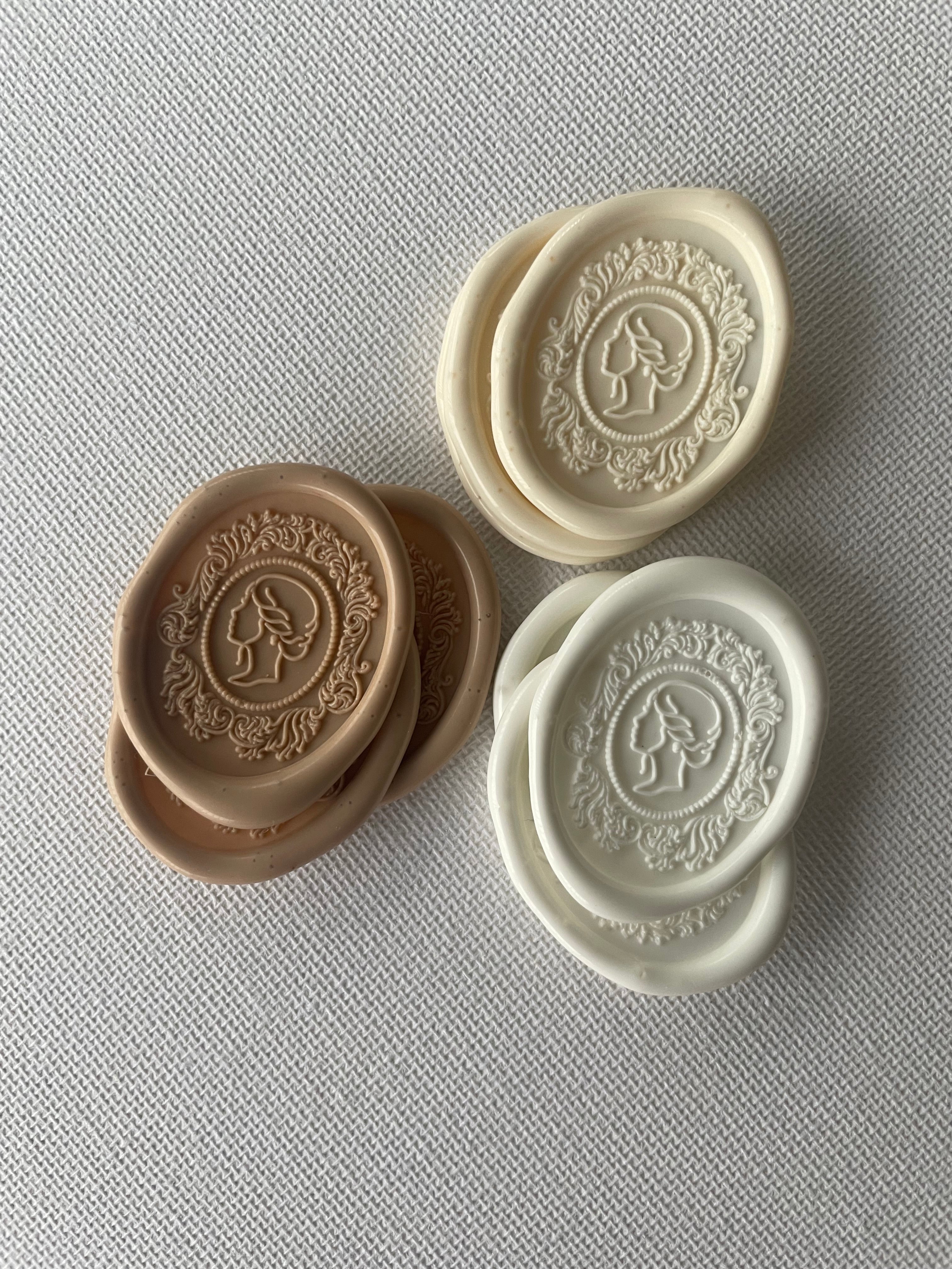 Victorian Cameo - Self adhesive wax seals - 35 pcs